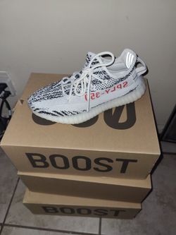 Yeezy Boost 350 V2
