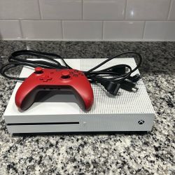 Xbox One With Controller And Cords