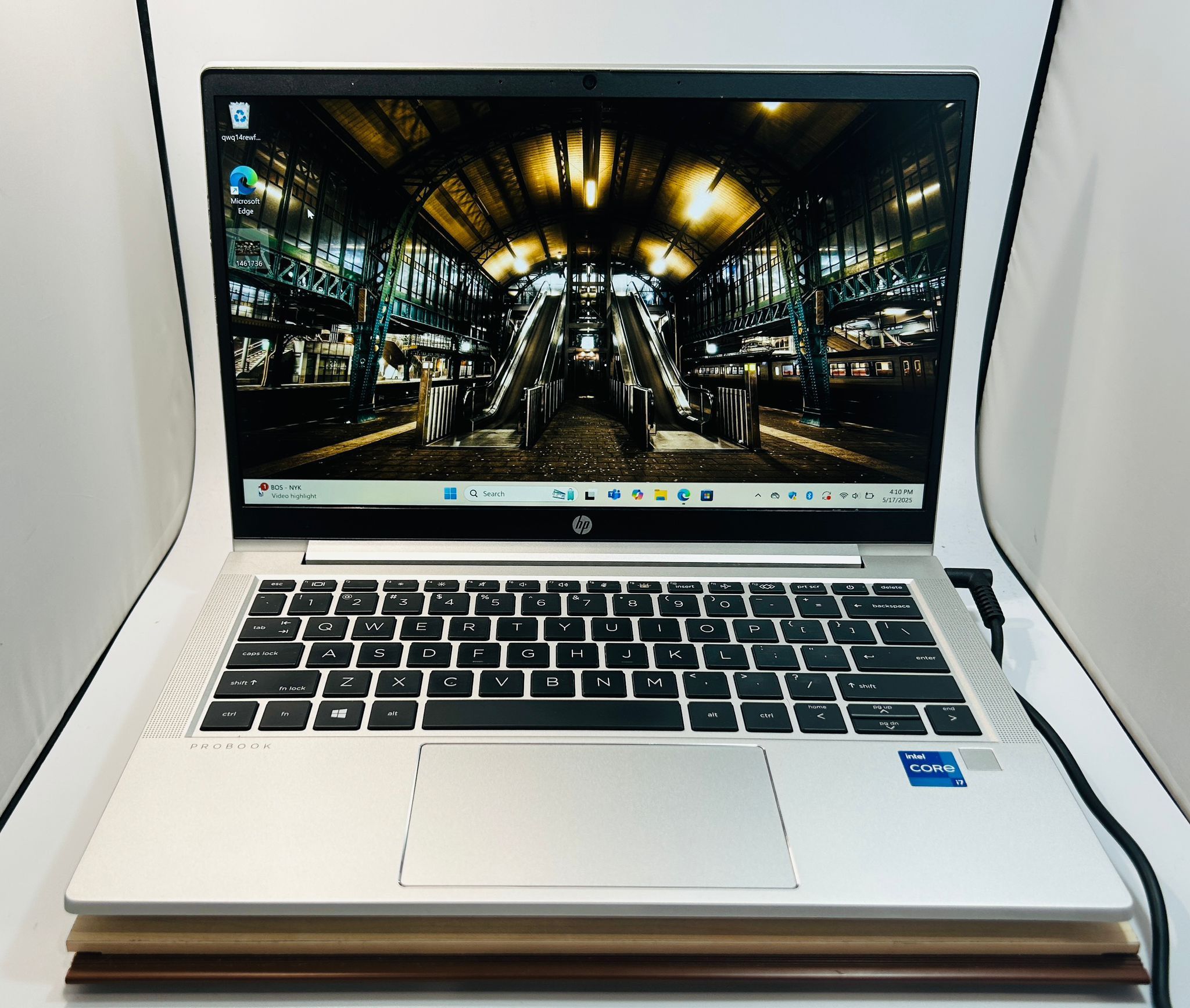 HP Probook 430 G8 NoteBook PC 13” i7-11th Gen 2.80ghz 16GB 500GB SSD Windows 11 Pro