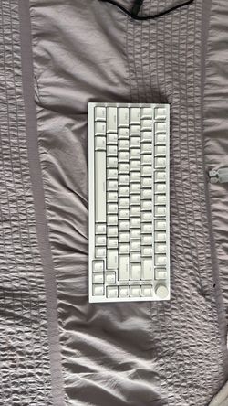 AK820 gaming keyboard