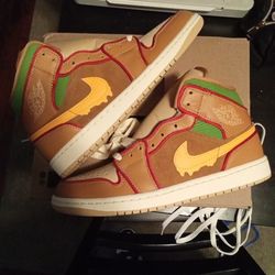 Air Jordan 1 Mid SE