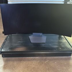 Lg Ultragear OLED Monitor 39”