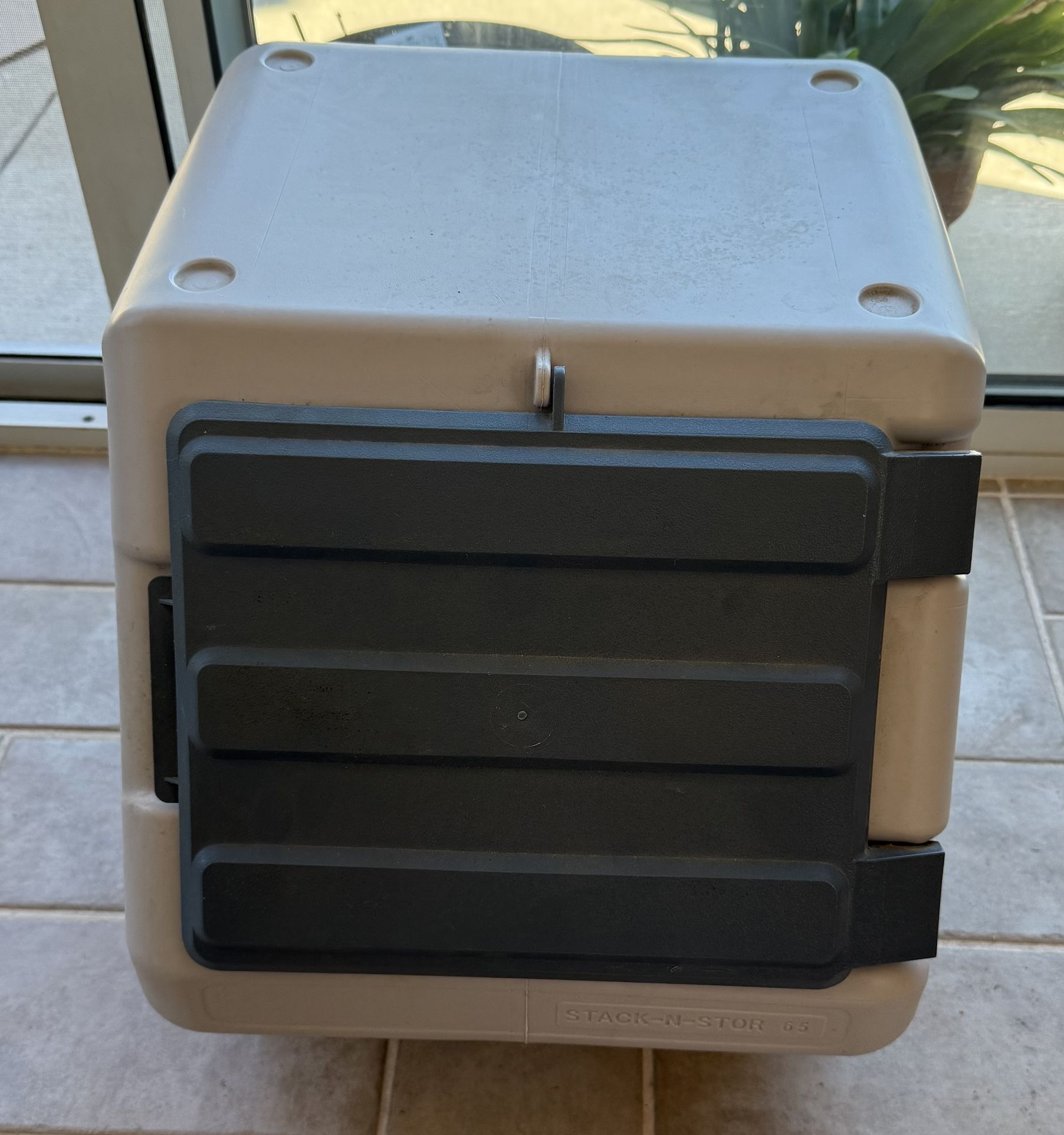 Stack-N-Stor Food Storage (Dog)