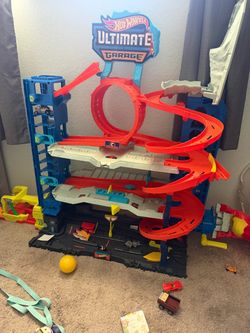Hot wheels toy $10