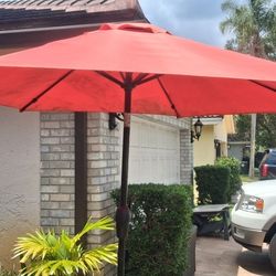 $65 - 7ft red umbrella crank tilts
$25 - stand - water / sand fill
Outdoor sun shade pool deck spa