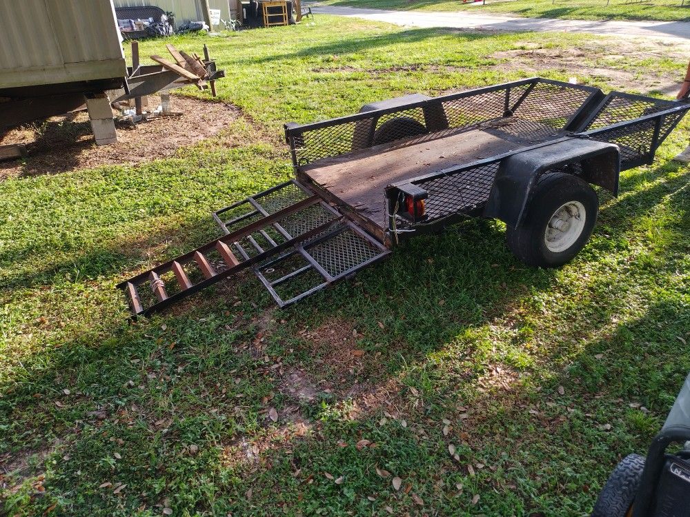 Motorcycle trailer