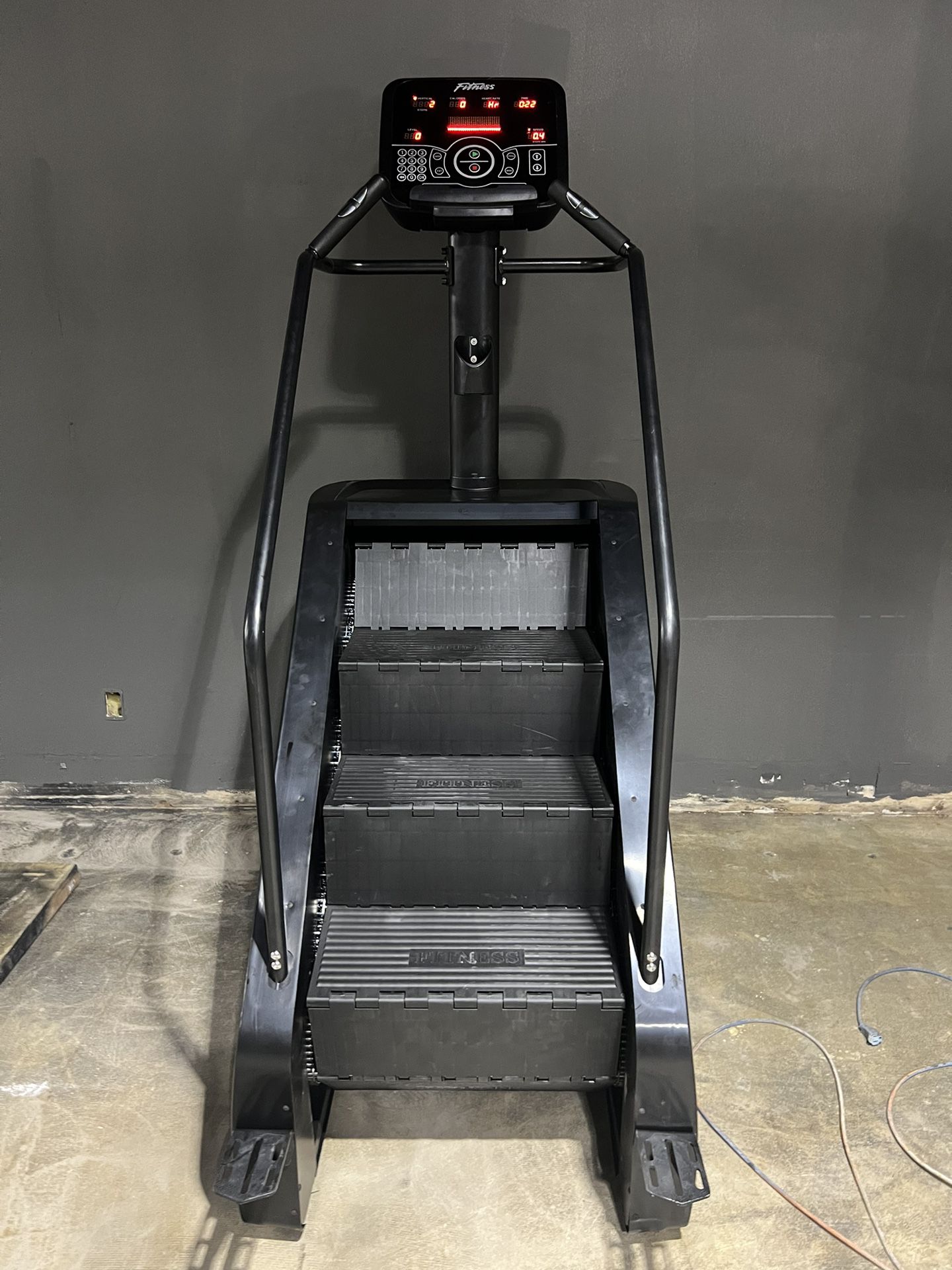 P1 Stair Climber | Stairmaster | Gym Equipment | Weights | Free Delivery & Installation 