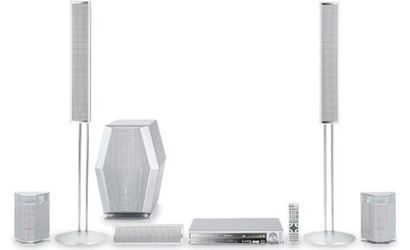 Panasonic's SC-HT920 Complete Home Theater System