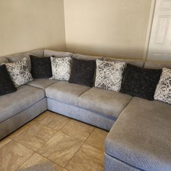 Large U Shaped Comfy Couch