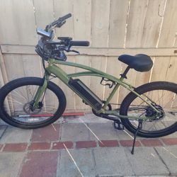 American Flyer E-Wave 2.0 Standard 9 Speed Cruiser E-bike