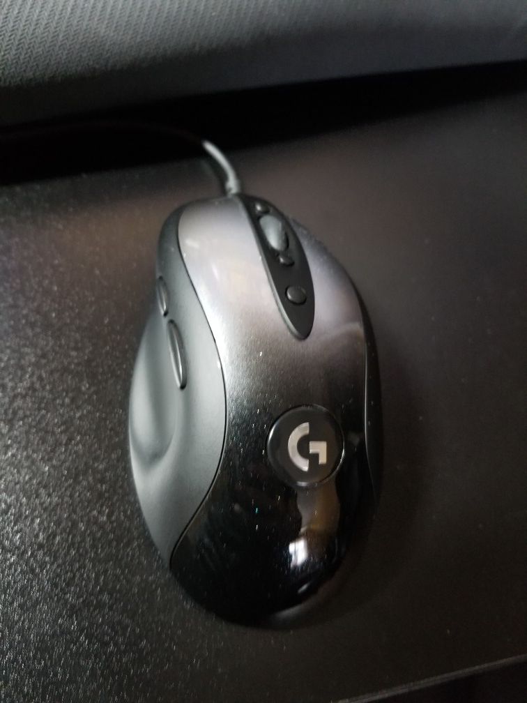 Gaming mouse