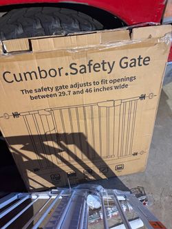 New White Baby Gate