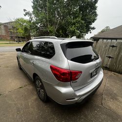 2019 Nissan Pathfinder