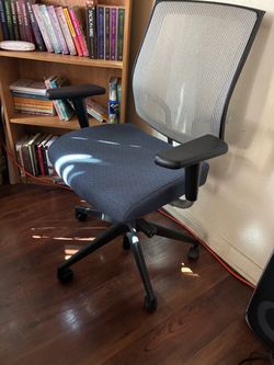 Officer desk chair