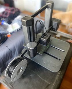 Ankermake M5 FDM 3D Printer + 3-4 Free Filament Rolls!