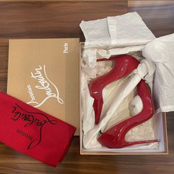 Christian Louboutin Heels Brand New In Box for Sale in Guilderland