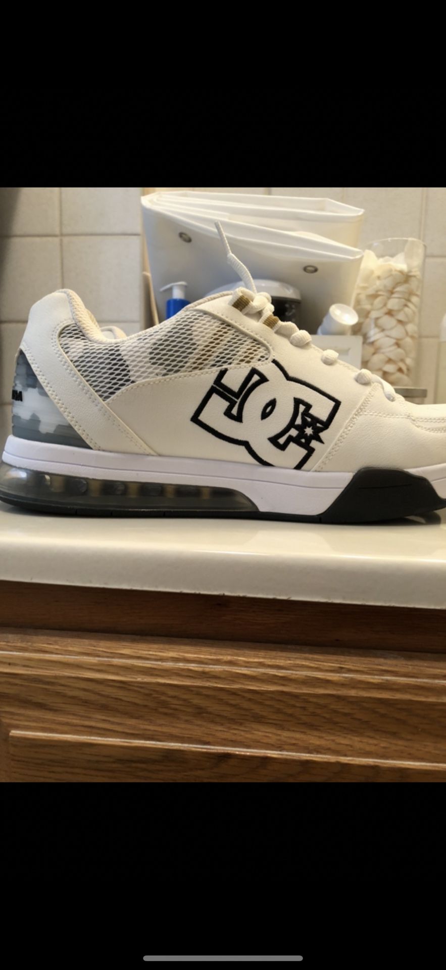 Ken Block (Hoonigan 43) Limited Edition Versatile Model Men’s Size 12 Skateboard Shoes