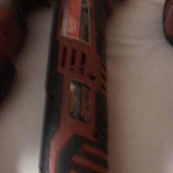 Miluakee Multi Tool M12