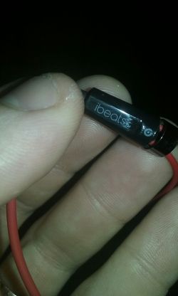 Beats earbud style headphones