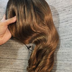 Short Wavy Wig, Soft Short Bob Wigs (Ombre Brown)Synthetic, Shoulder Length, Women's Wigs, with Bangs,for Daily Party Use, NEW.

Hairstyle Design- Bro