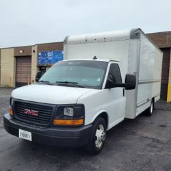 2017 GMC Savana Cargo Van