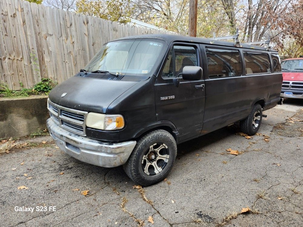 1994 Dodge One Ton Van 3500