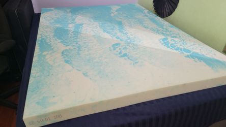 Memory foam mattress topper