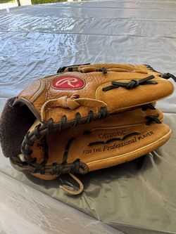 Left Handed Mitt