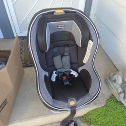 Chicco High-end Car seat!