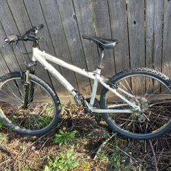 Mountain Bike Haro 26 In