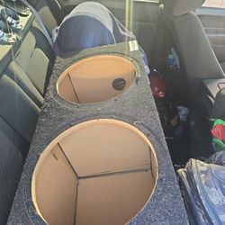 Cajon Sellado Para 2. 12. Buen Estado Con Sus Conecciones 