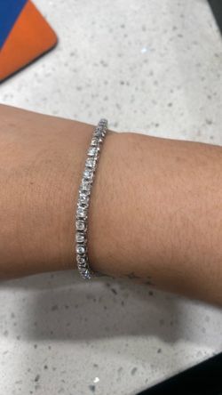 Silver Tennis Bracelet with Clear Stones