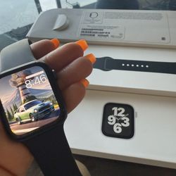 Apple Watch SE 44mm