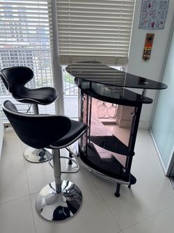 Set Black Glass Home Bar Table with 2 Bar Stools