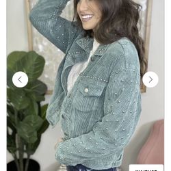 POL studded corduroy jacket size S hunter green 