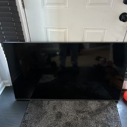LG 4K 55” TV