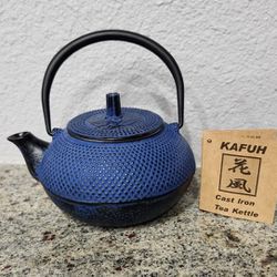 KAFUH CAST IRON TEA KETTLE  Blue