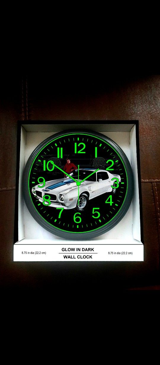 Glow In The Dark Wall Clock Chevy Trans Am Pontiac Harley Davidson Plymouth General Lee Dukes Of Hazard Garage Shop Wall Clock