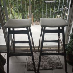 2 Bar Stools ,Excellent Condition