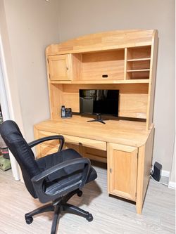 Wooden Desk with Hutch and bonus Office Chair
