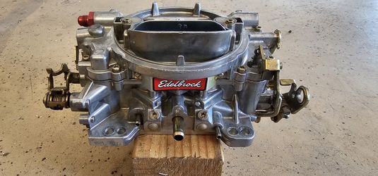 Edelbrock Carburetor