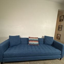 Living Spaces -Jonathan Louis Modern Blue Tufted Sofa – Excellent Condition