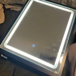 Light Up Makeup Vanity/mirror
