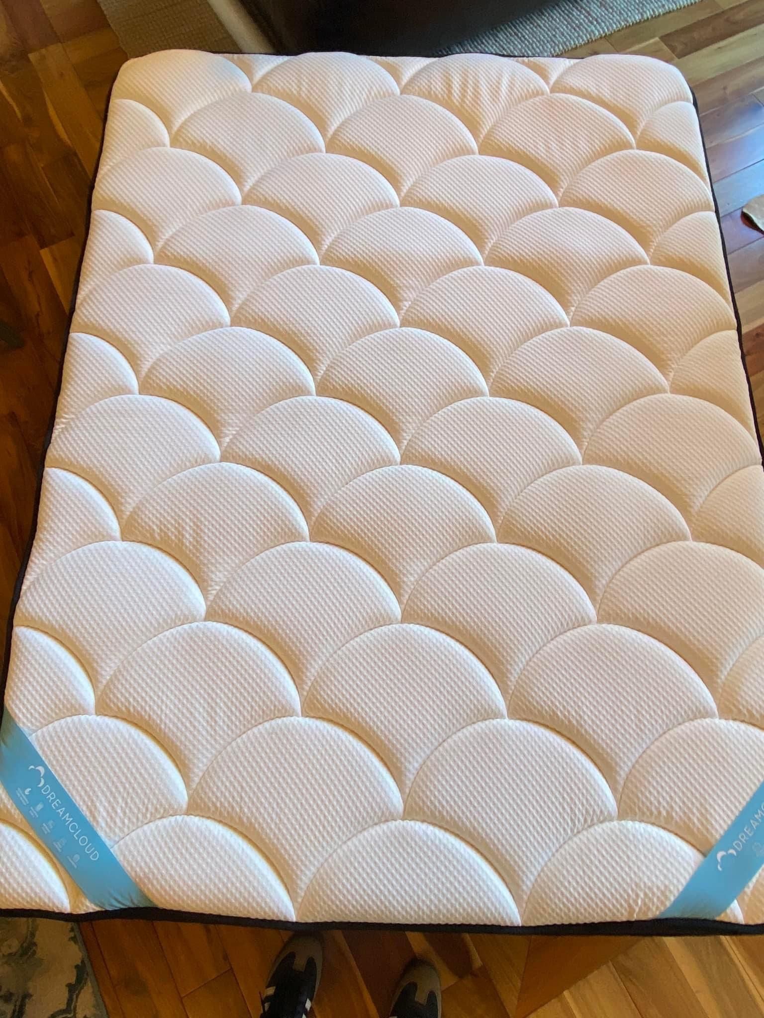 The DreamCloud Premier Mattress Size Full for Sale in Bellerose, NY