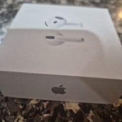 Apple Airpods Wireless  4