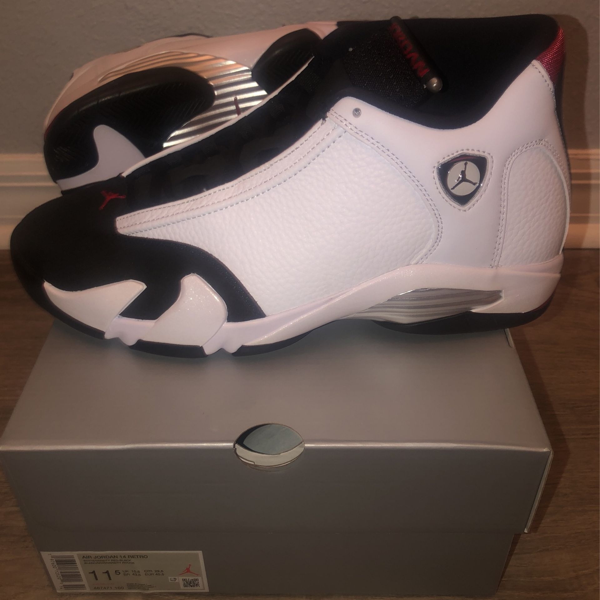 Air Jordan Retro 14 “Black Toe”