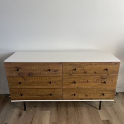 Modern 6-Drawer Wood Dresser – Mid-Century Style
