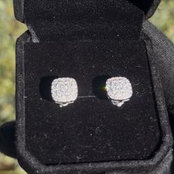 VVS1 Moissanite Earrings Screw Back 925 Sterling Silver