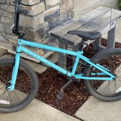 Free Agent Novus BMX For Sale. 
