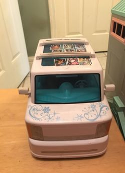 monster high and brats and moxie girls car!! snowflake designs on the car